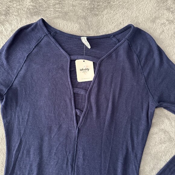 NWT Intimately Free People Long Sleeve Tee Shirt SMALL Navy Blue - Picture 2 of 7